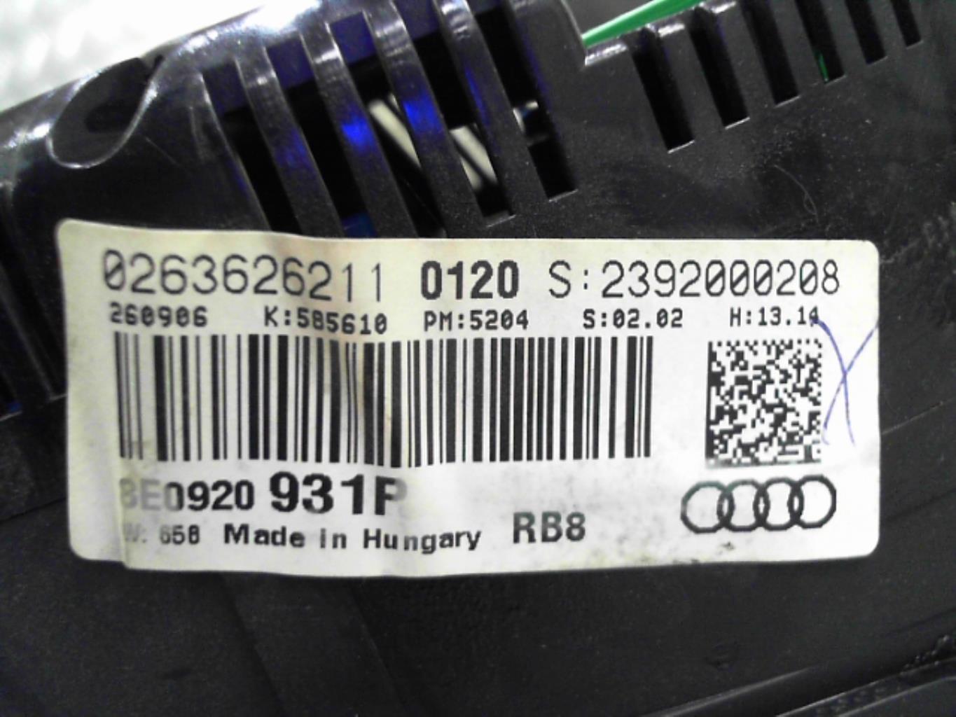 Compteur AUDI A4 2 PHASE 2 Diesel - 1