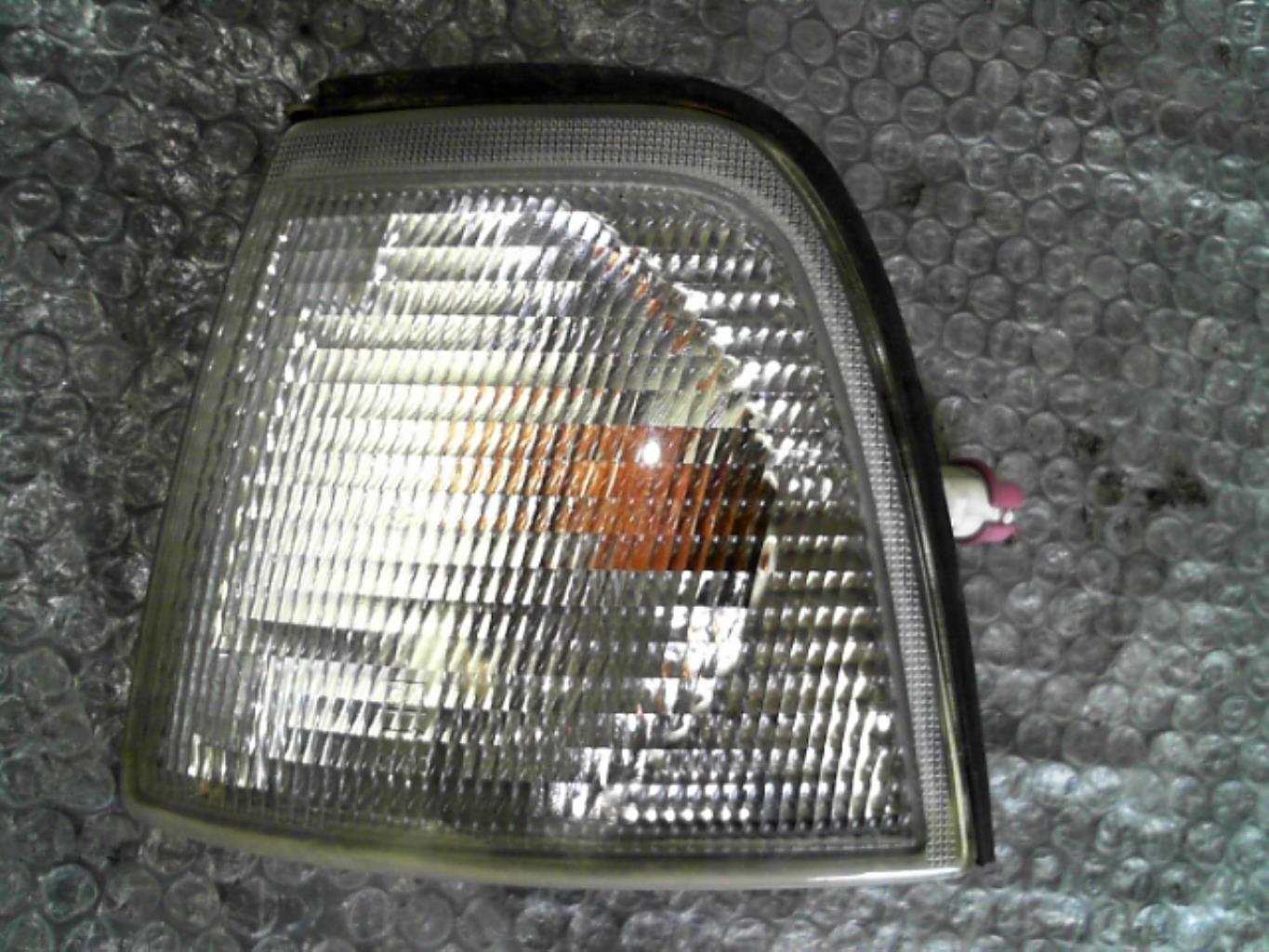 Gruppo ottico anteriore secondario sinistro (luci)(freccia) AUDI 80 3 PHASE 2  - 1