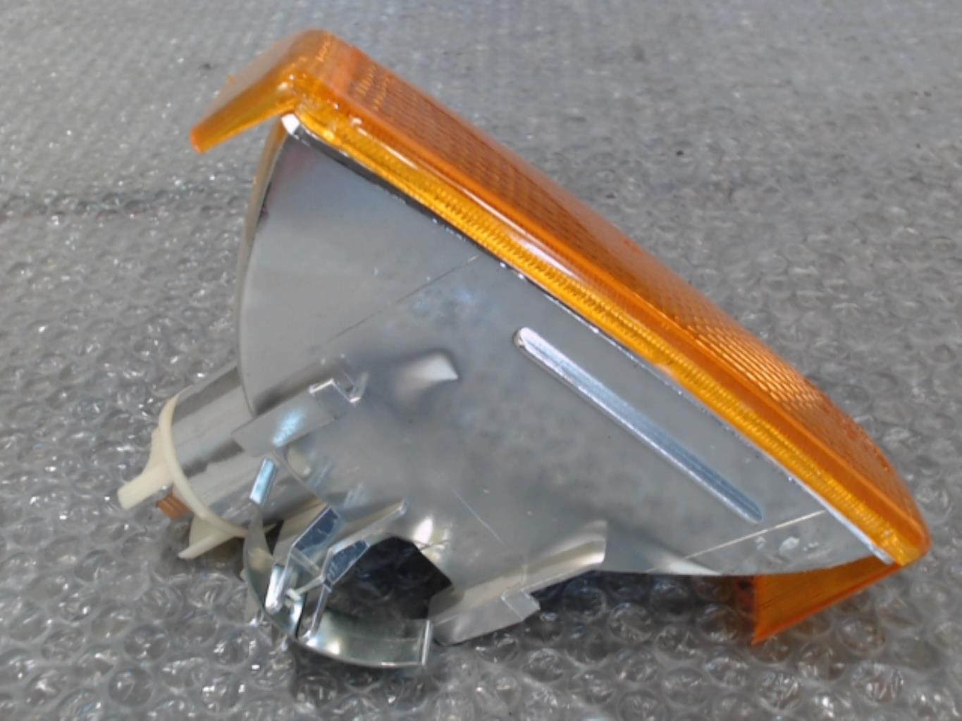Optique avant secondaire gauche (feux)(clignotant) OPEL CORSA A PHASE 1  - 1