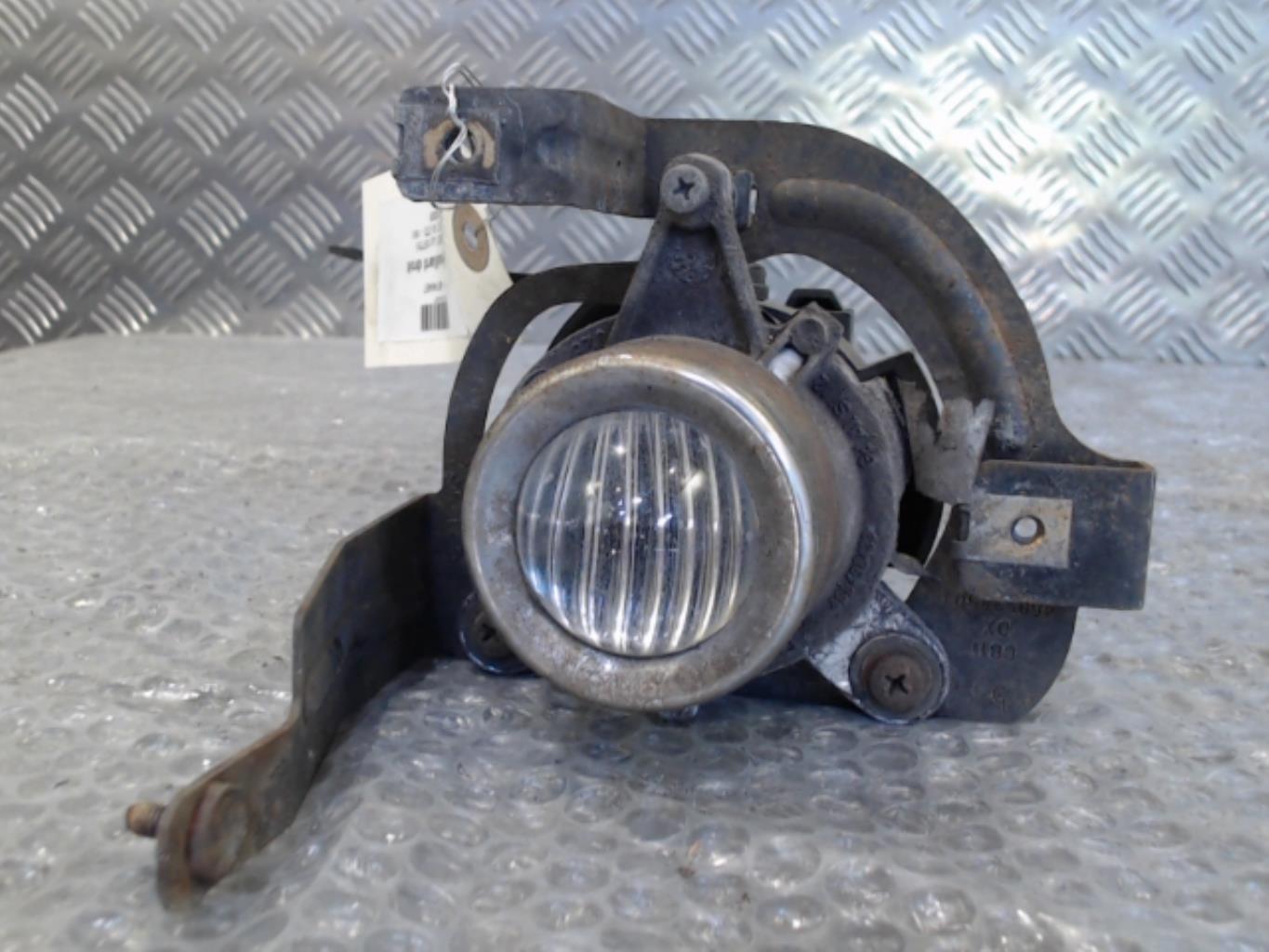 Fendinebbia destro (luci) ALFA ROMEO 147 PHASE 2 Diésel - 1