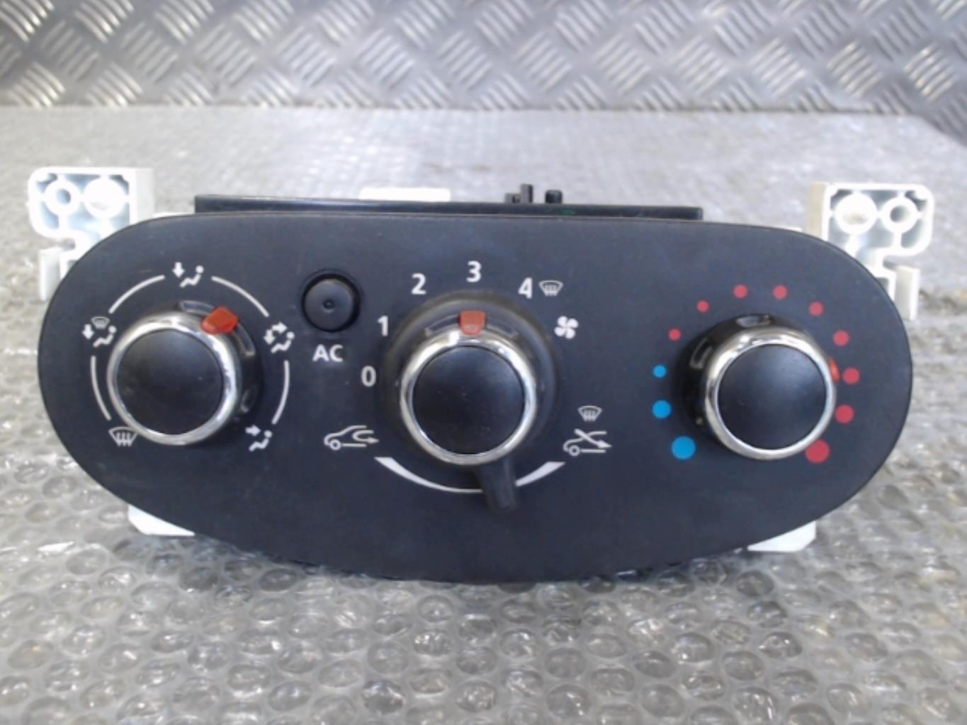 Commande chauffage DACIA LODGY PHASE 1 Diesel - 1