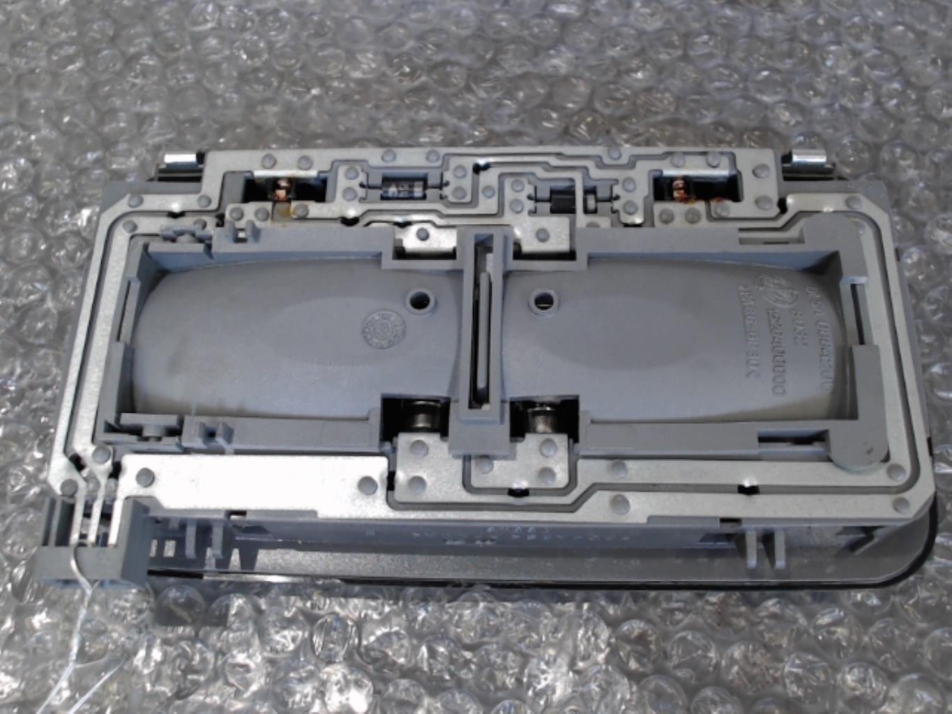 Eclairage de plafonnier ALFA ROMEO 147 PHASE 2  - 1