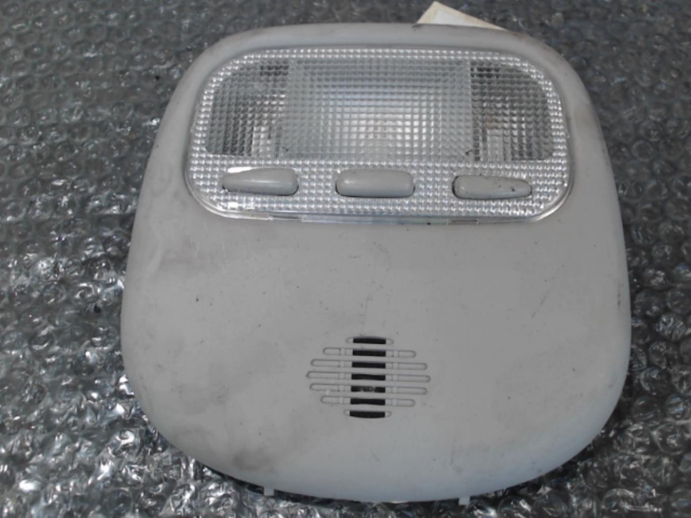 Luce di cortesia PEUGEOT 407 PHASE 2 Diésel - 1