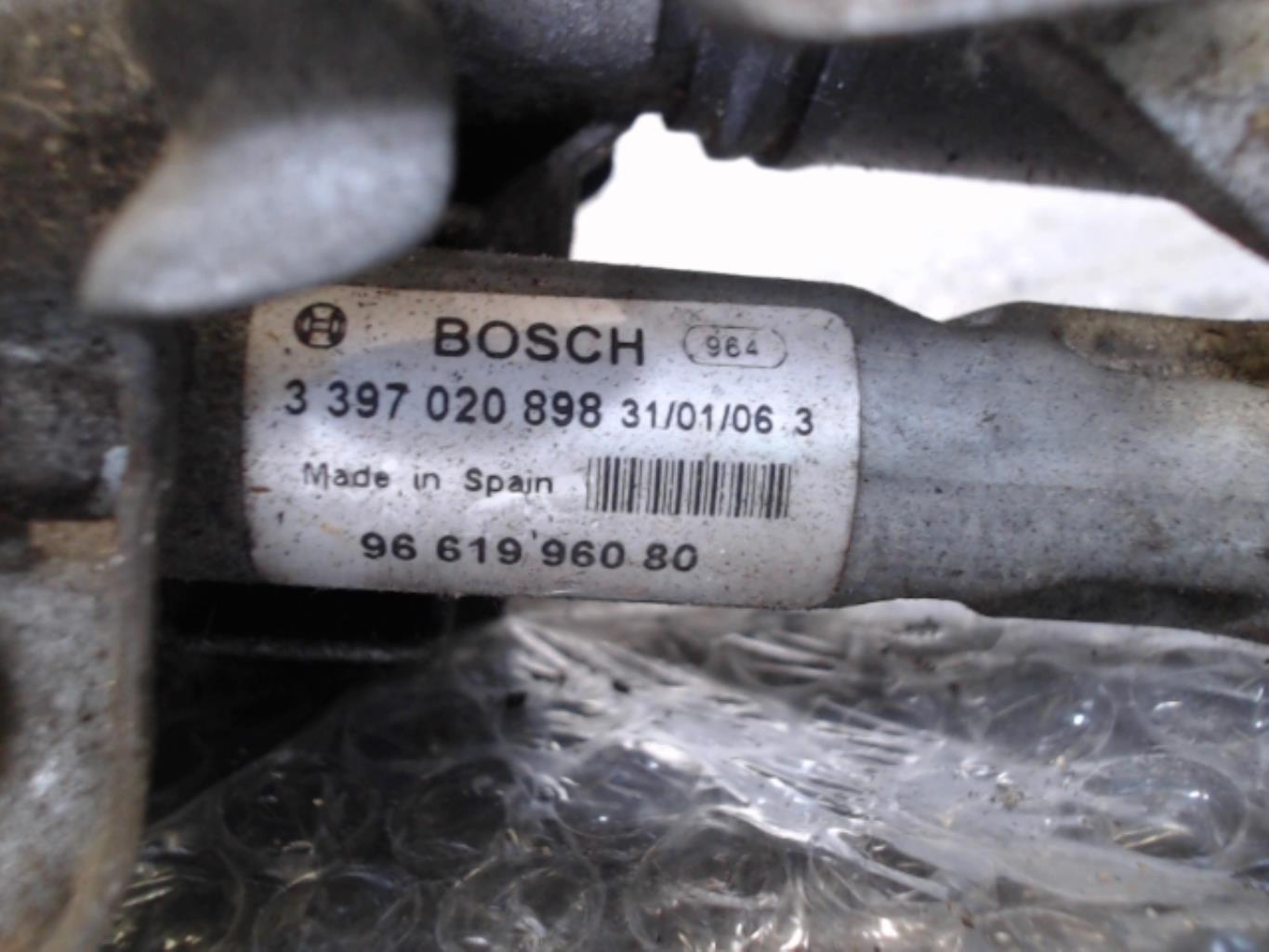 Motore tergicristallo anteriore sinistro PEUGEOT 407 COUPE Gasolina - 1