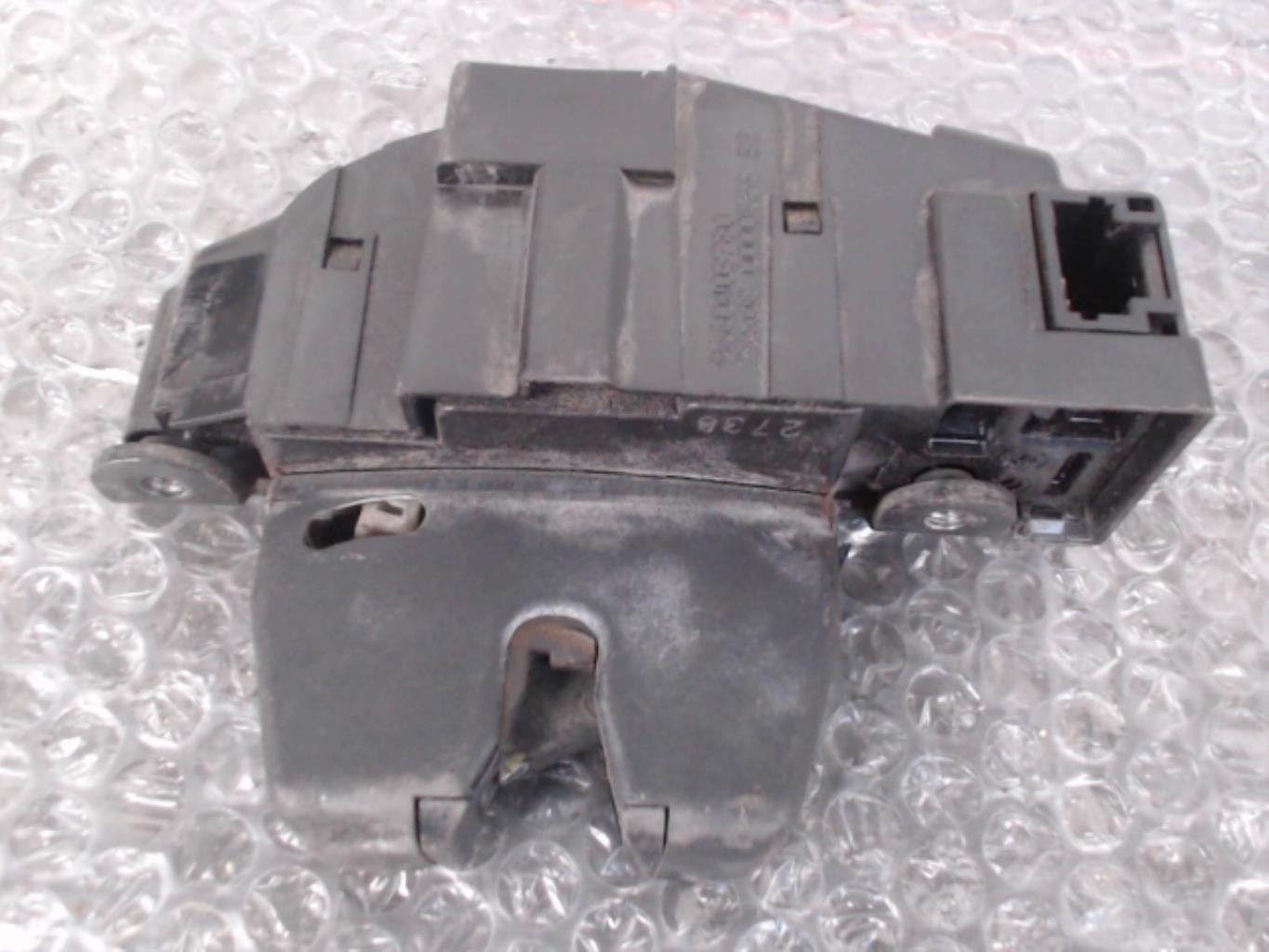 Serrure de coffre CITROEN C5 2 Diesel - 1