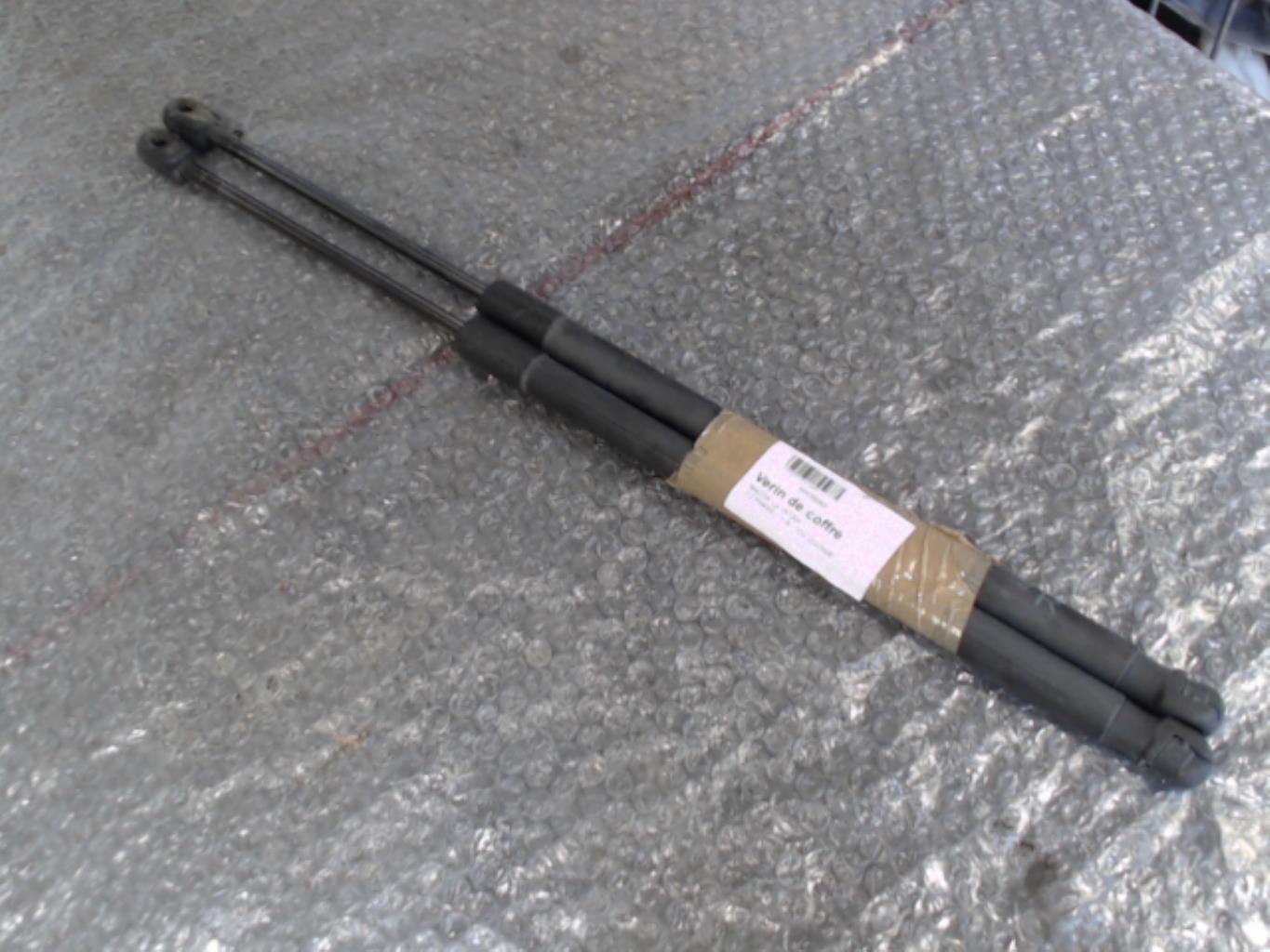 Verin de coffre MAZDA 2 2 PHASE 1 Essence - 1