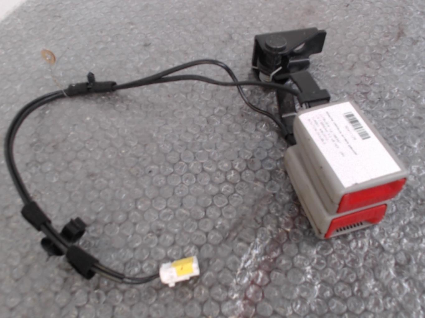 Aggancio cintura sicurezza posteriore sinistro CITROEN C5 2 BREAK Diésel - 1