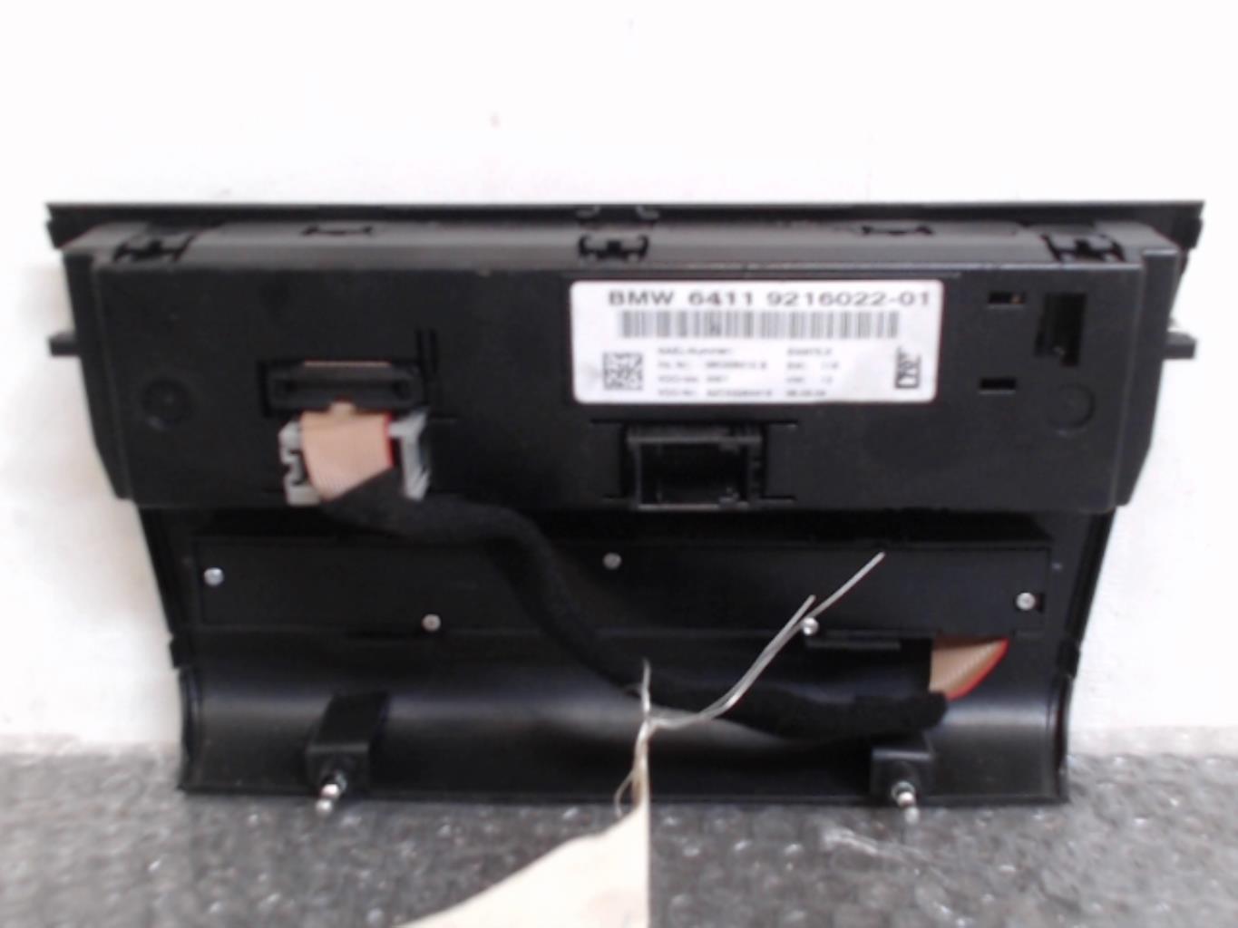 Commande chauffage BMW SERIE 1 E81 Diesel - 1