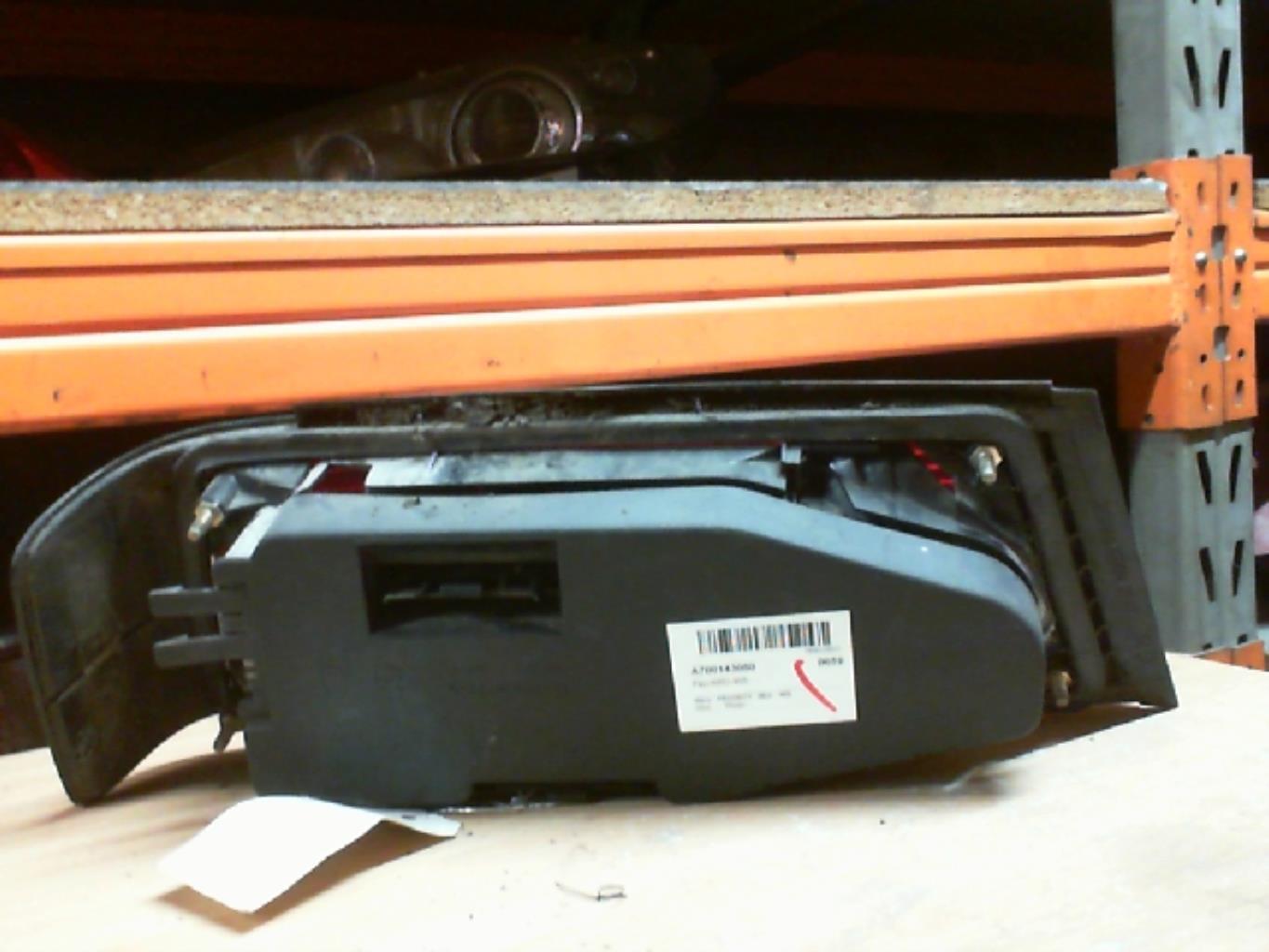 Fanale posteriore principale destro (luci) PEUGEOT 405 PHASE 1 Diésel - 1