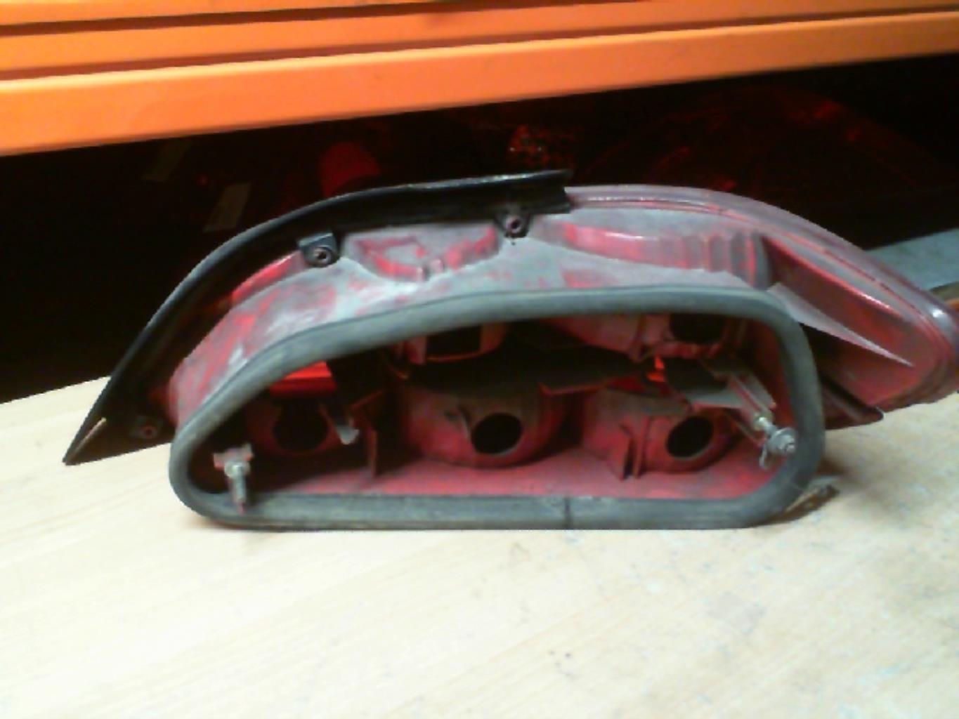 Fanale posteriore principale sinistro (luci) PEUGEOT 406 PHASE 1 Diésel - 1