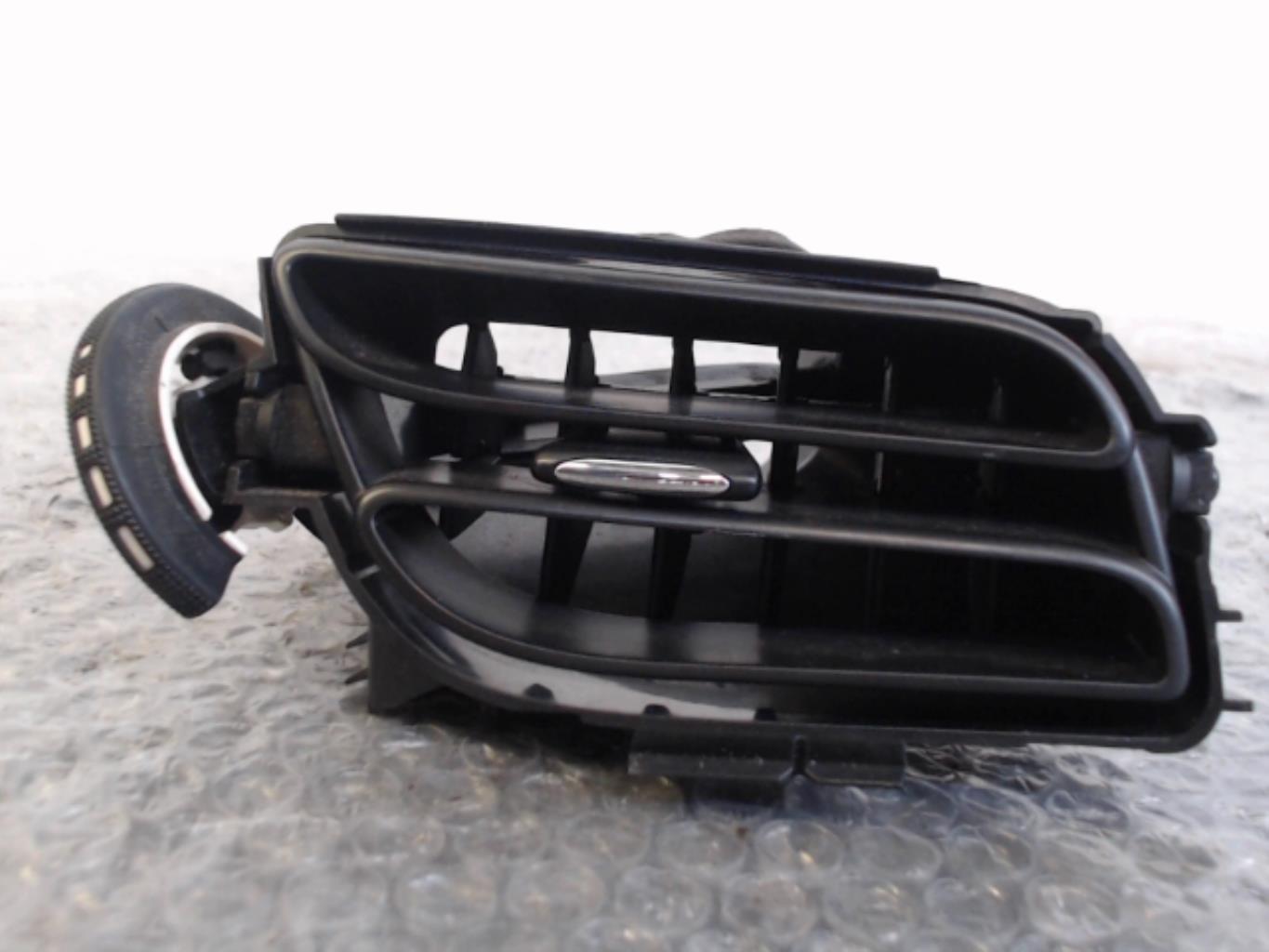 Bocchetta aerazione cruscotto anteriore sinistra CITROEN DS3 PHASE 1 Gasolina - 1