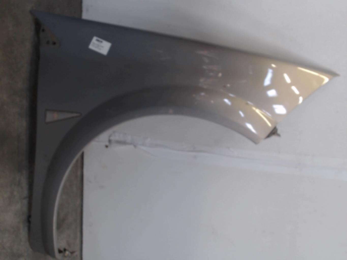 Aile avant droit RENAULT MEGANE 2 PHASE 1 BREAK Diesel - 1
