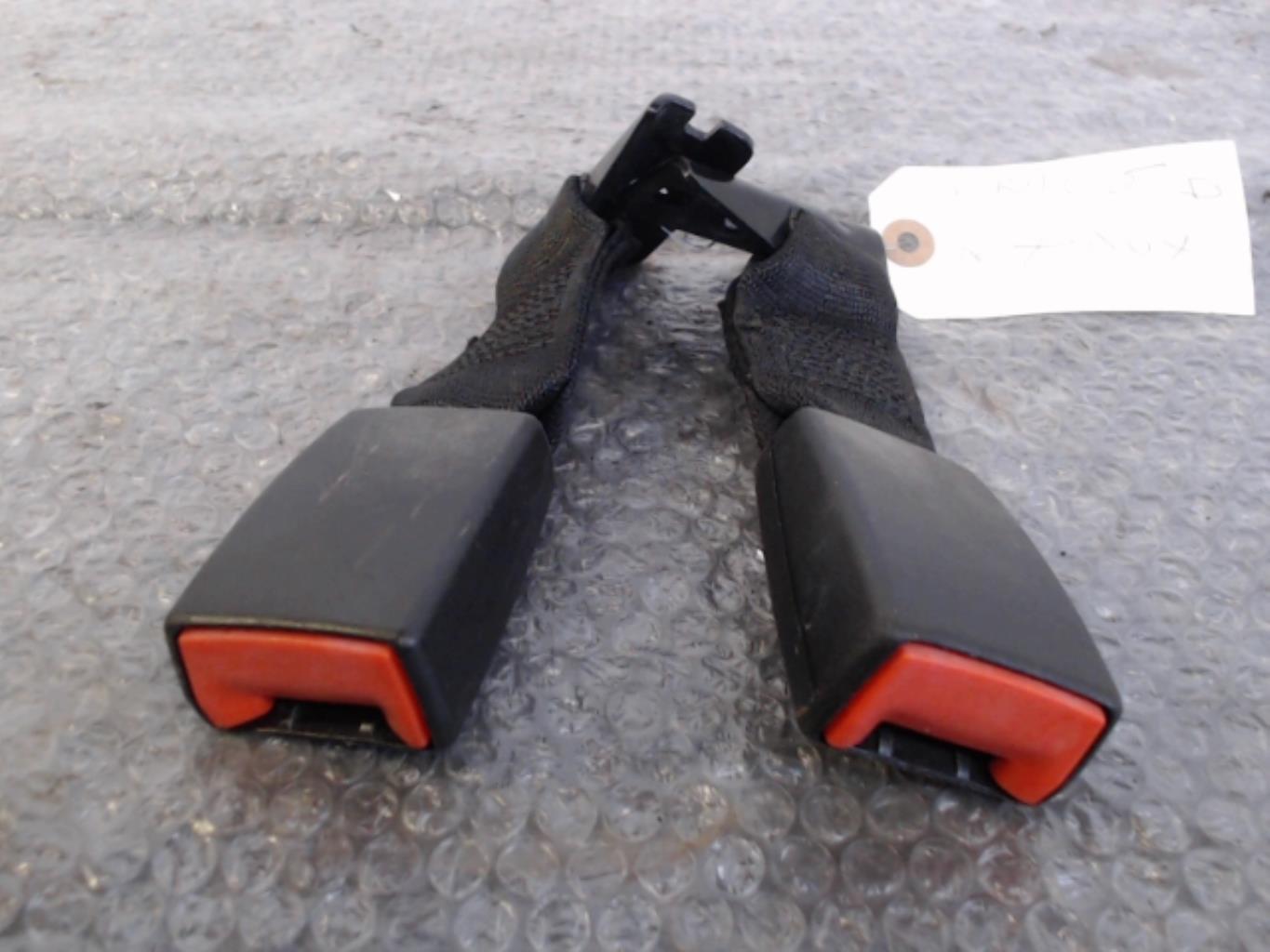 Aggancio cintura sicurezza posteriore destro FIAT BRAVO 2 Diésel - 1