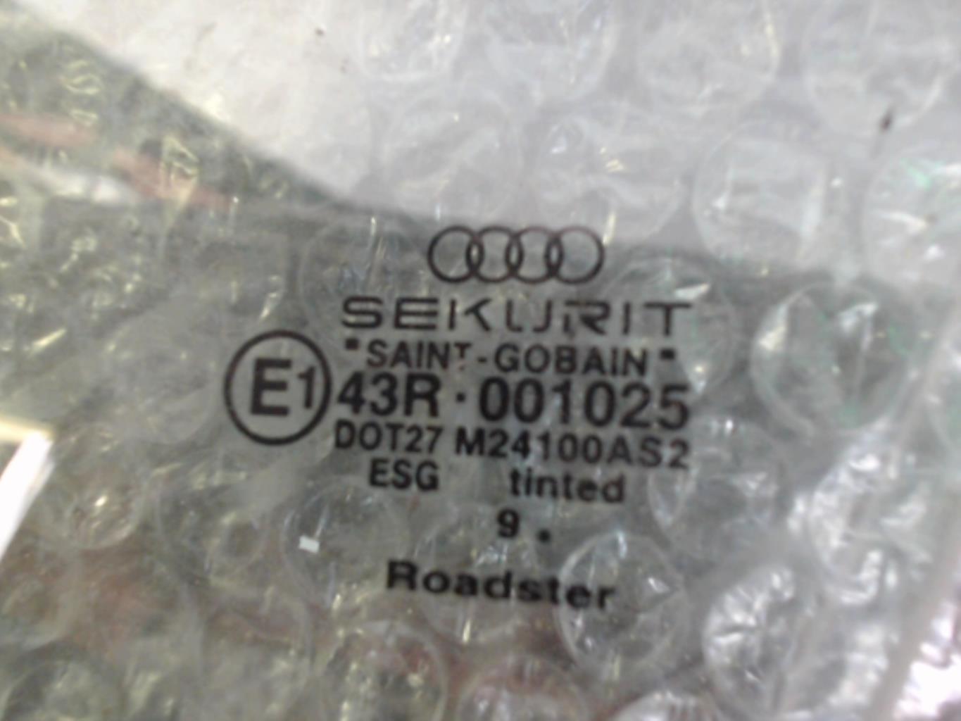 Custode avant gauche (porte) AUDI TT 1 ROADSTER CABRIOLET Essence - 1