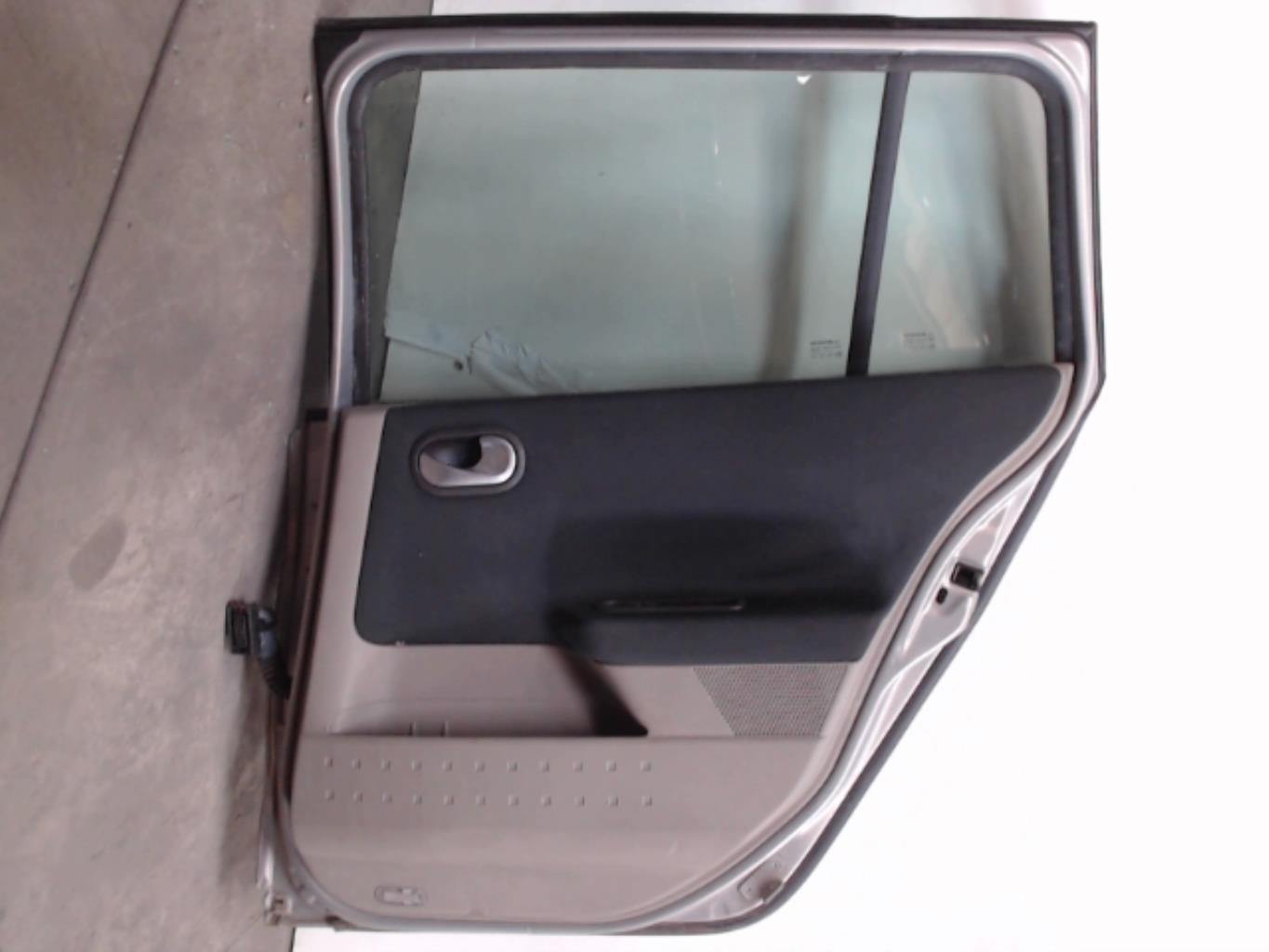 Porte arriere droit RENAULT MEGANE 2 PHASE 1 BREAK Diesel - 1