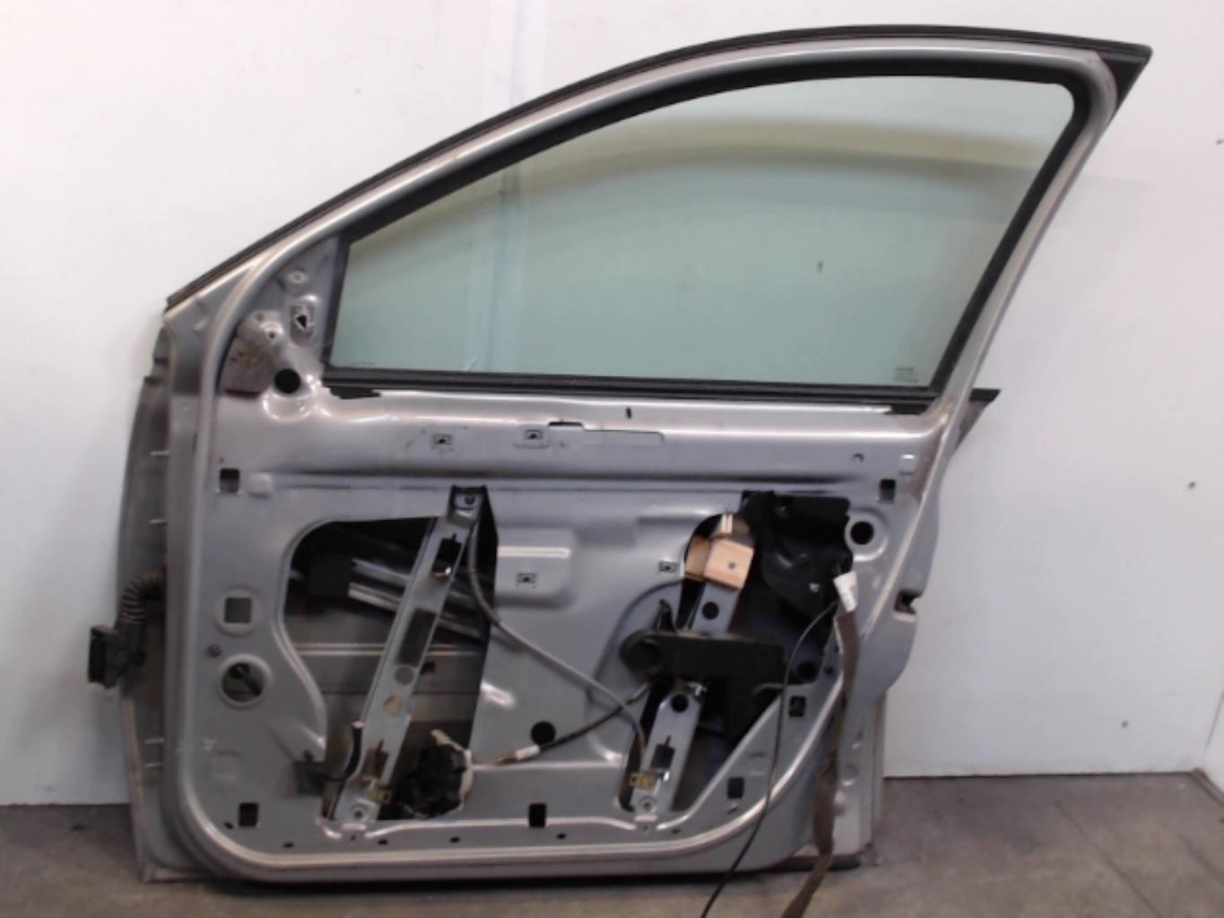 Porte avant droit RENAULT MEGANE 2 PHASE 1 BREAK Diesel - 1