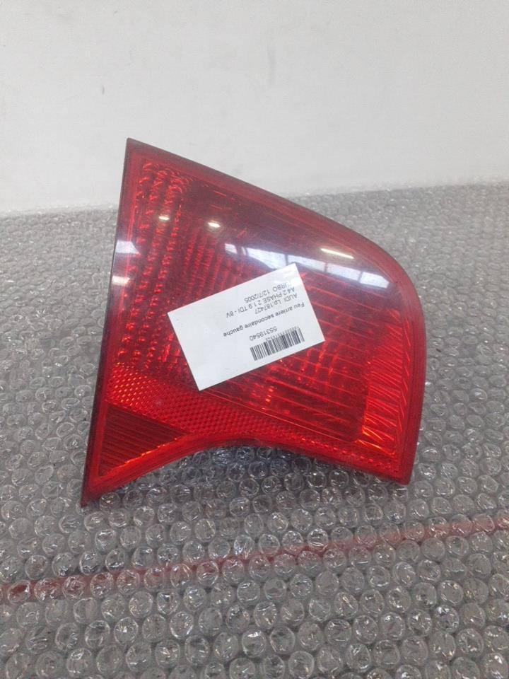 Feu arriere secondaire gauche (feux) AUDI A4 2 PHASE 2 Diesel - 1