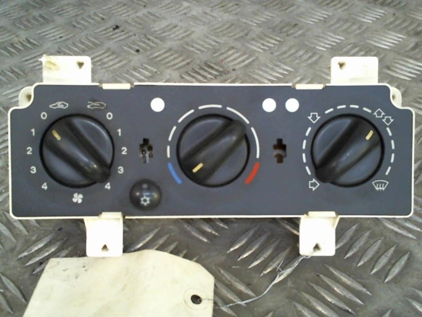 Commande chauffage CITROEN XSARA PHASE 1 Diesel - 1