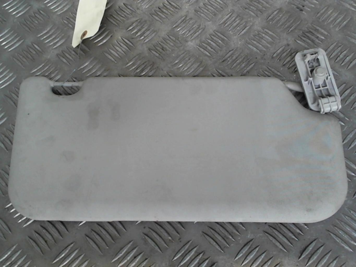 Visiera parasole sinistra FORD FIESTA 6 PHASE 2 Diésel - 1