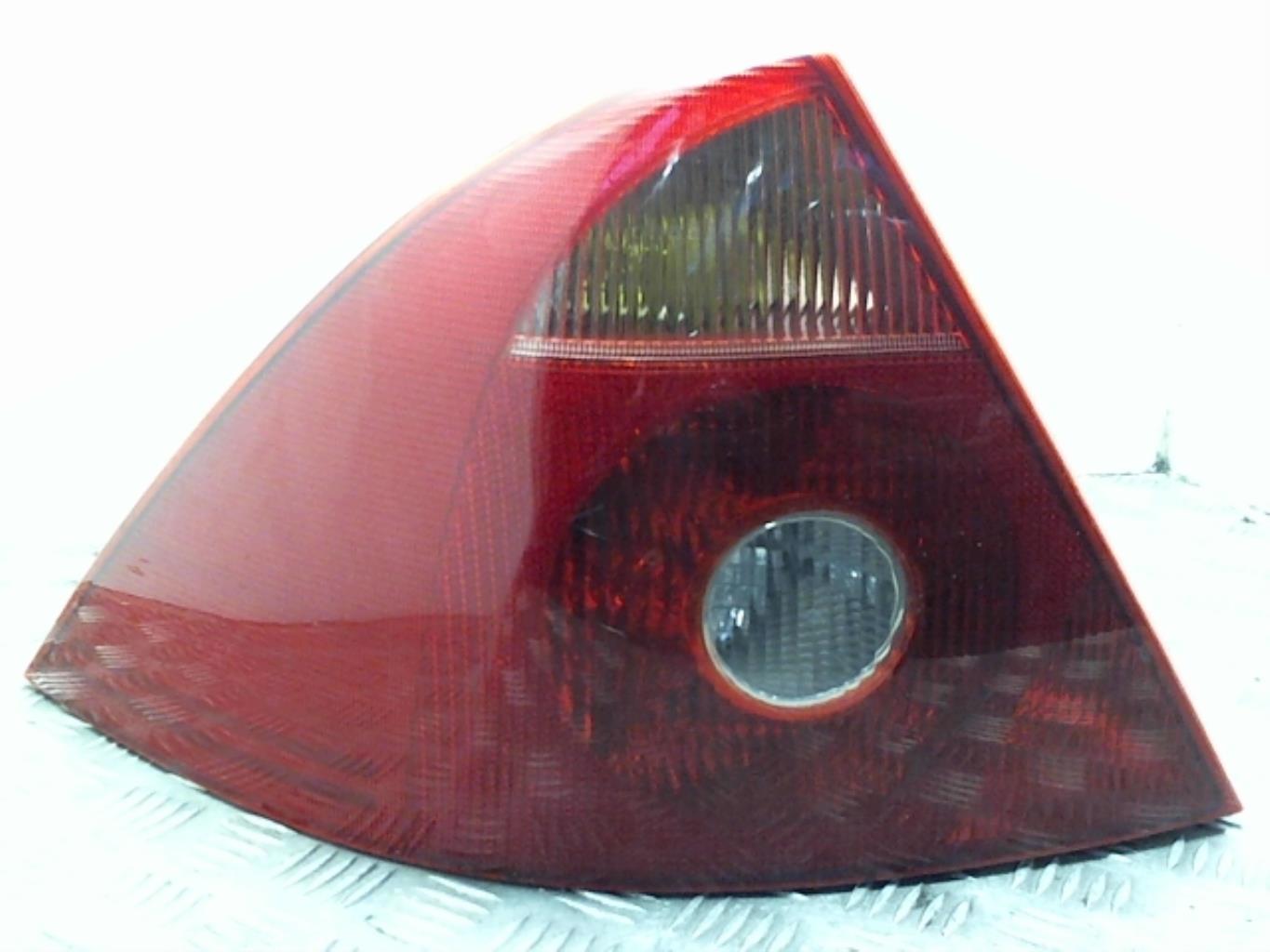 Fanale posteriore principale sinistro (luci) FORD MONDEO 2 Gasolina - 1