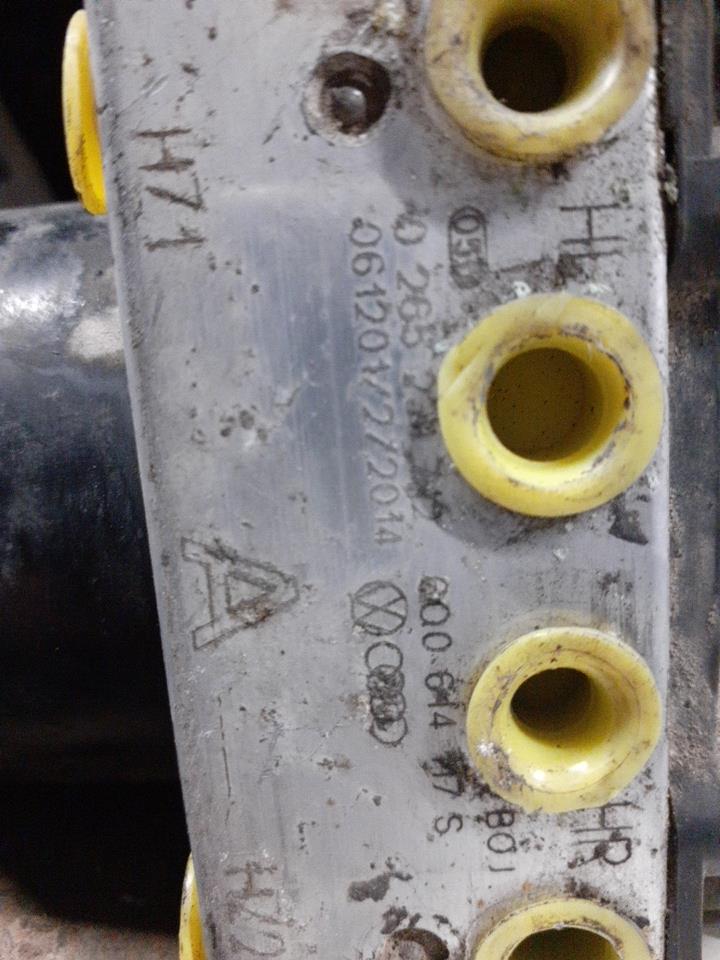 Blocco ABS (antibloccaggio freni) VOLKSWAGEN POLO 4 PHASE 2 Diésel - 1