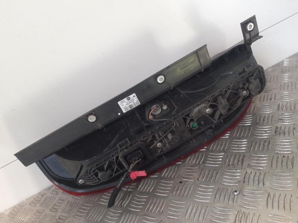 Fanale posteriore principale destro (luci) FIAT DOBLO 2 PHASE 1 Diésel - 1