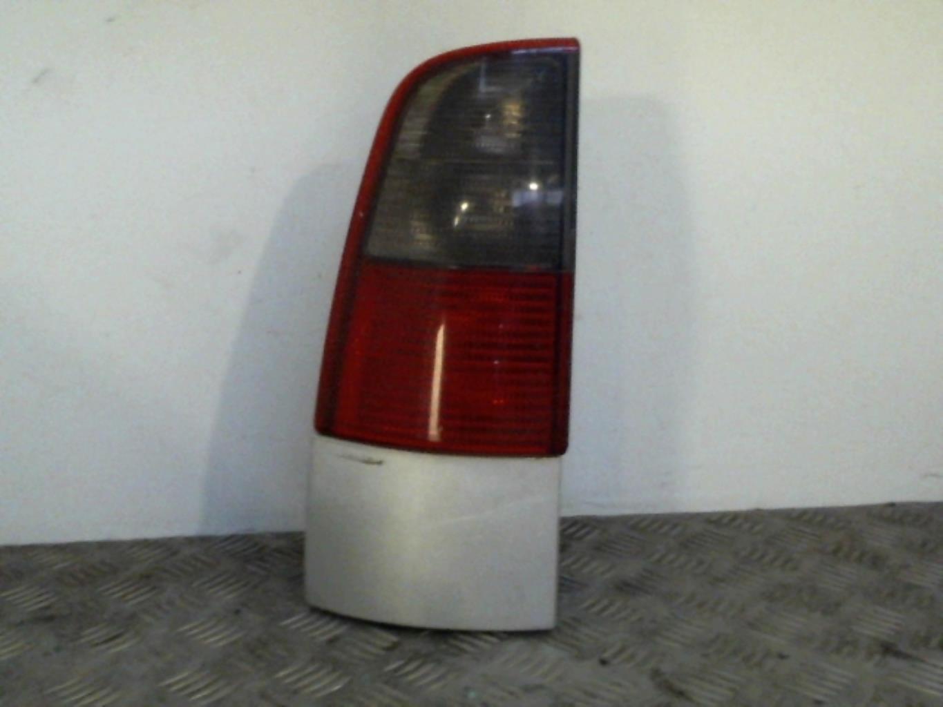 Fanale posteriore principale sinistro (luci) SEAT CORDOBA 1 VARIO PHASE 2 BREAK Diésel - 1