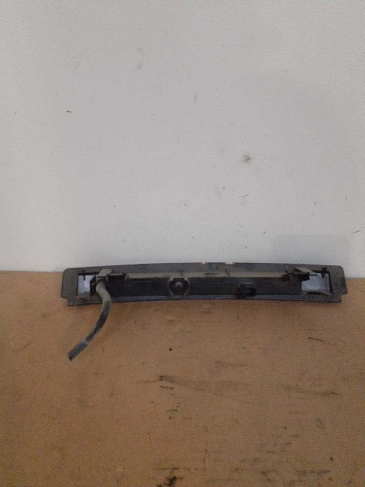 Feu arriere stop central RENAULT CLIO 4 PHASE 2 Essence - 1