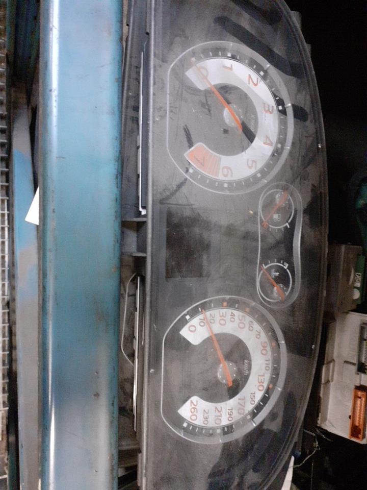 Compteur RENAULT LAGUNA 3 PHASE 1  - 1