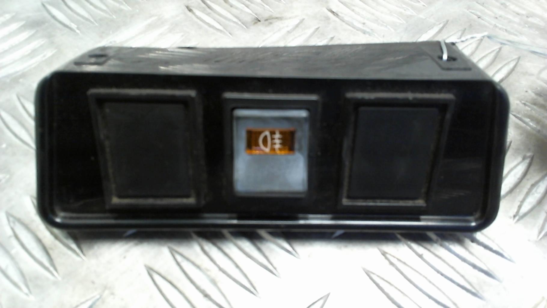 Commande anti brouillard arriere ROVER MINI PHASE 2 Essence - 1