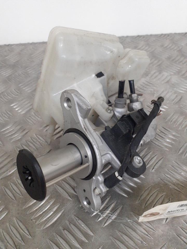 Cilindro maestro (freno) VOLKSWAGEN GOLF 7 PHASE 1 Gasolina - 1