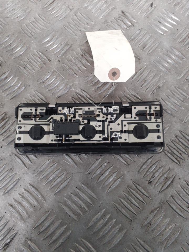 Eclairage de plafonnier BMW SERIE 3 E46 TOURING PHASE 2 BREAK Diesel - 1