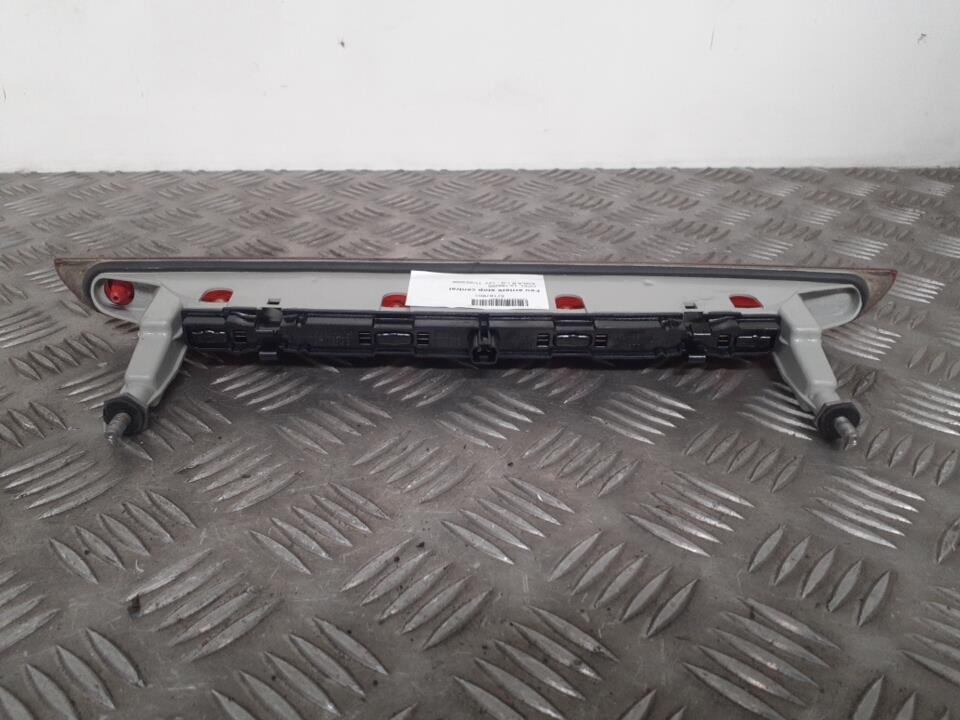 Feu arriere stop central OPEL AGILA B Essence - 1