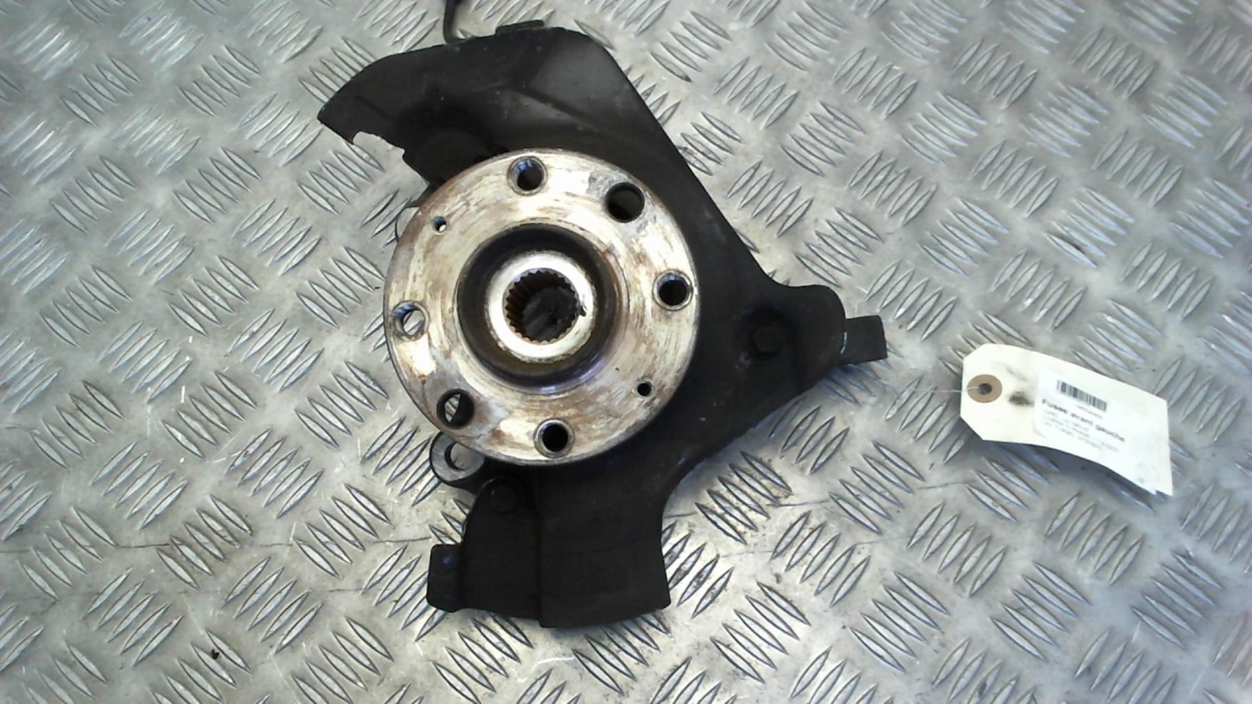 Fusee avant gauche OPEL CORSA D PHASE 1 Diesel - 1