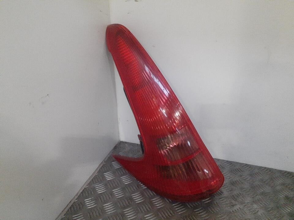 Fanale posteriore principale sinistro (luci) PEUGEOT 206 PHASE 1 BREAK Gasolina - 1