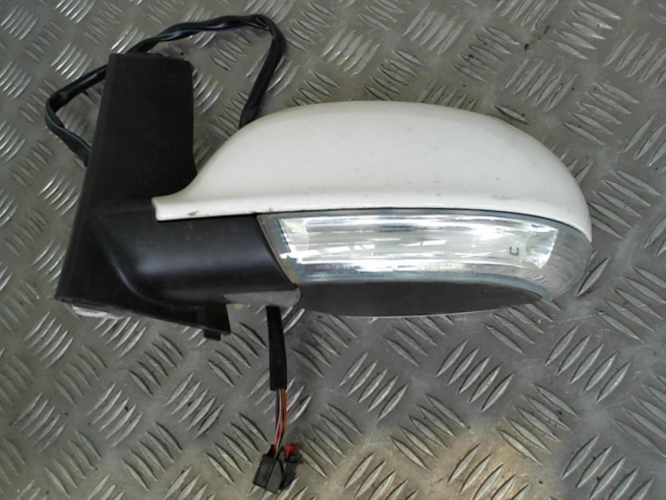 Retrovisor izquierdo VOLKSWAGEN GOLF PLUS PHASE 2  - 1