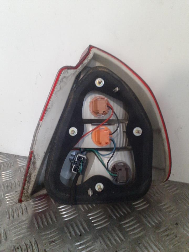 Fanale posteriore principale sinistro (luci) MITSUBISHI CARISMA PHASE 2 Diésel - 1