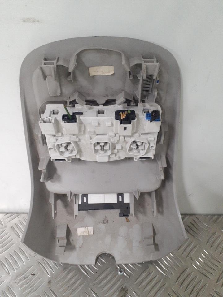 Eclairage de plafonnier CITROEN C4 2 PHASE 1 Diesel - 1