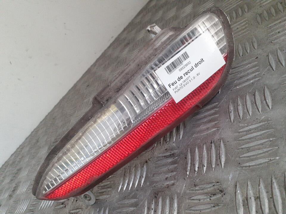 Proiettore di retromarcia destro FIAT PUNTO EVO 3 Gasolina - 1