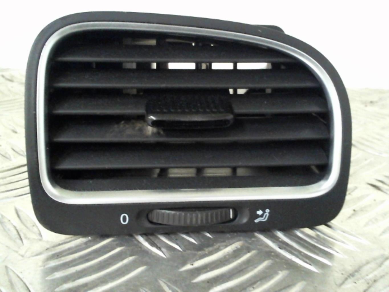 Bocchetta aerazione cruscotto anteriore destra VOLKSWAGEN GOLF 6 Diésel - 1