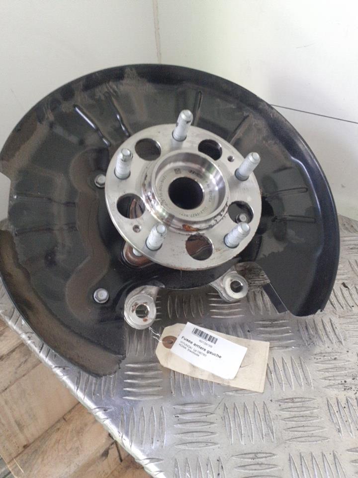 Fusee arriere gauche HYUNDAI KONA PHASE 1  - 1