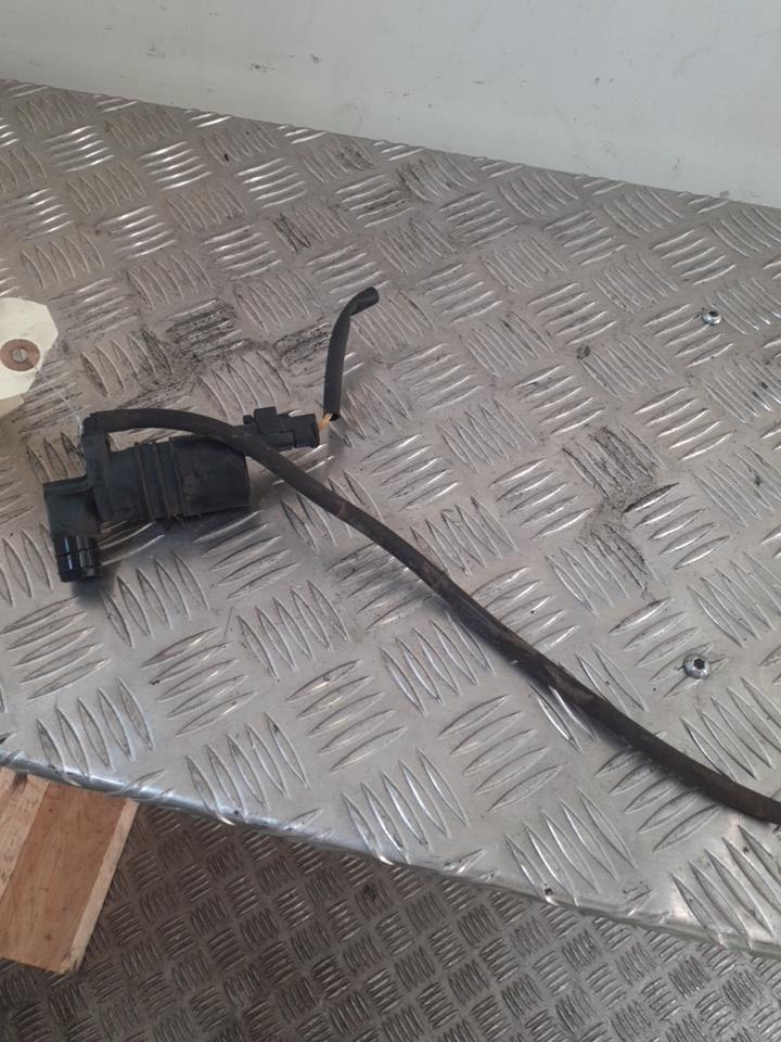Pompa lavacristalli anteriore PEUGEOT 407 PHASE 1 Diésel - 1