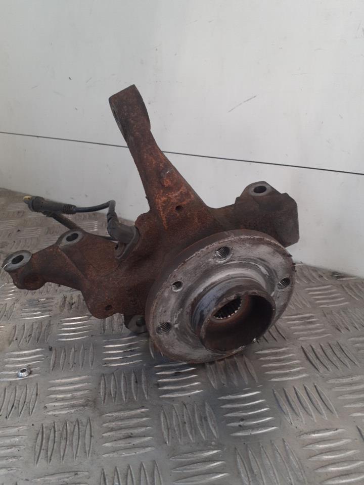 Fusee avant droit DACIA SANDERO 2 PHASE 1 Essence - 1