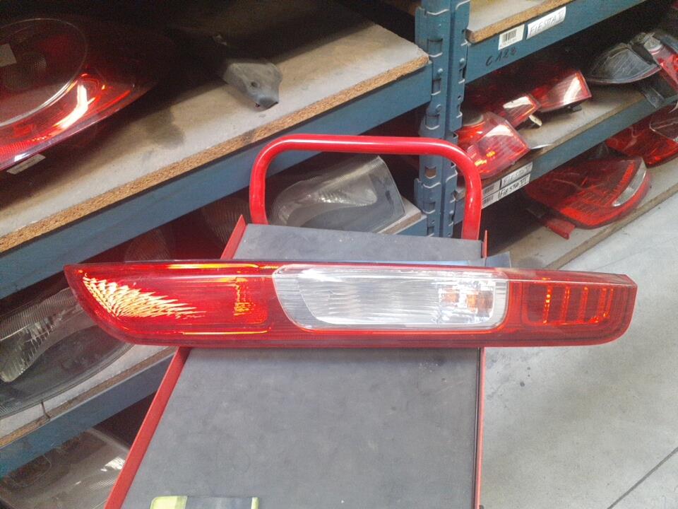 Fanale posteriore principale destro (luci) FORD FOCUS 2 PHASE 1 Diésel - 1