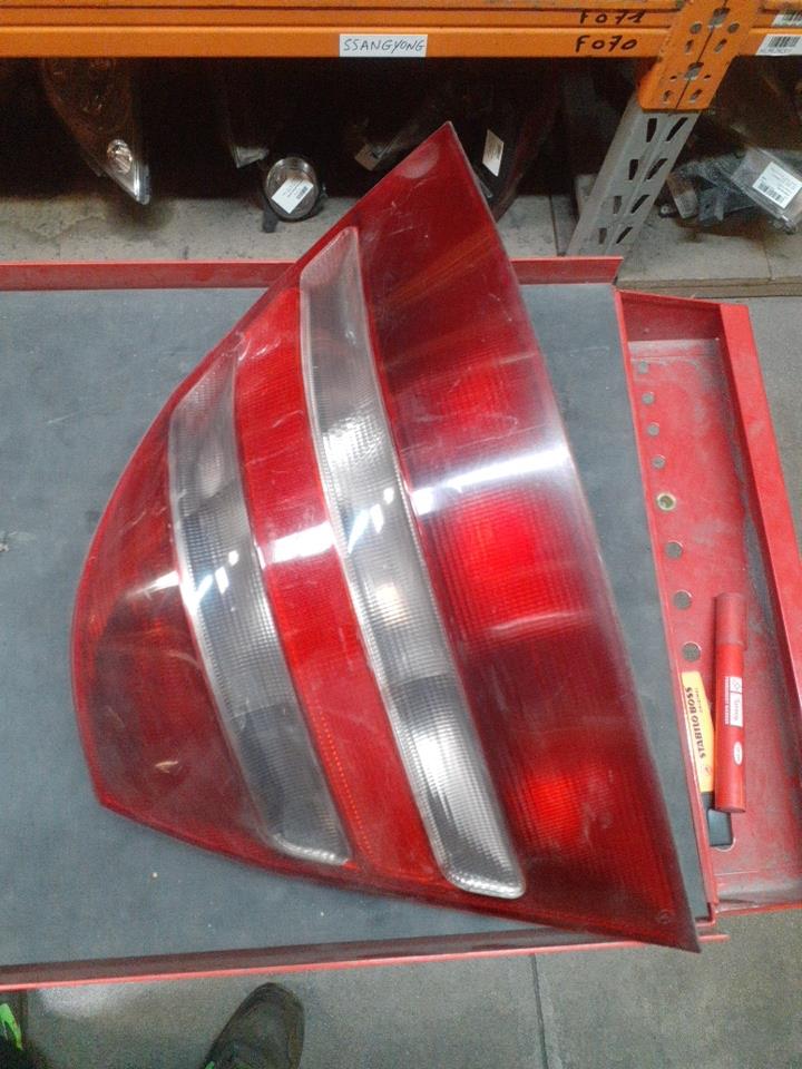 Fanale posteriore principale destro (luci) MERCEDES CLASSE S 220 Diésel - 1