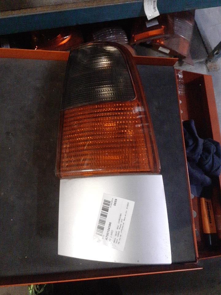 Fanale posteriore principale destro (luci) SEAT CORDOBA 1 VARIO PHASE 2 BREAK Diésel - 1