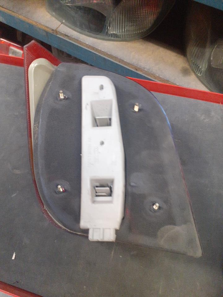 Fanale posteriore principale destro (luci) FORD FIESTA 3 PHASE 2 Gasolina - 1