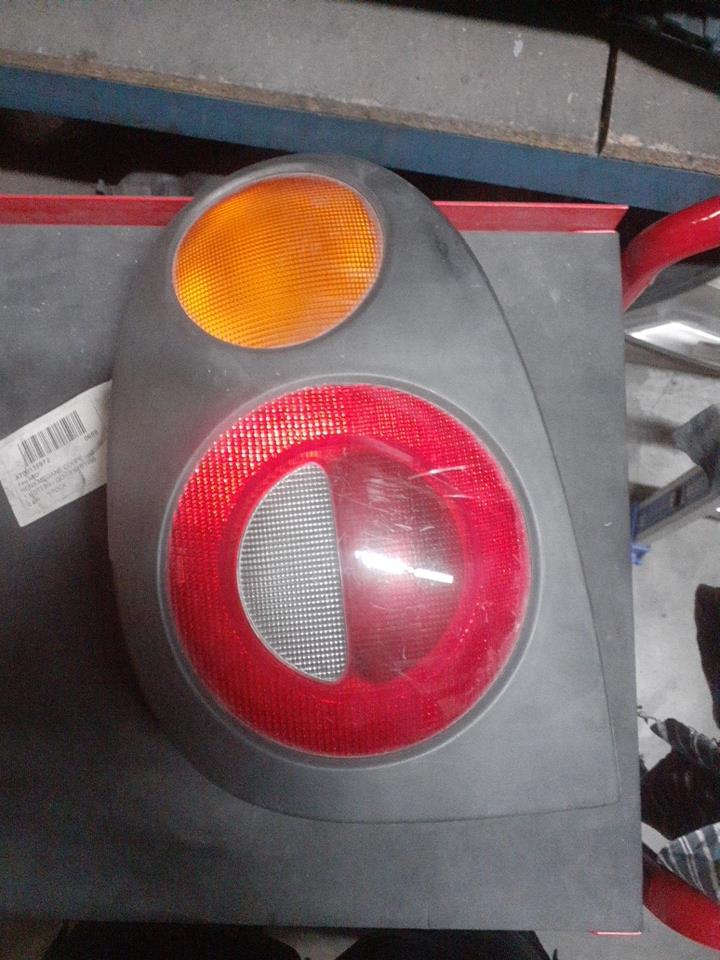 Fanale posteriore principale destro (luci) RENAULT MEGANE 1 PHASE 1 COUPE Diésel - 1