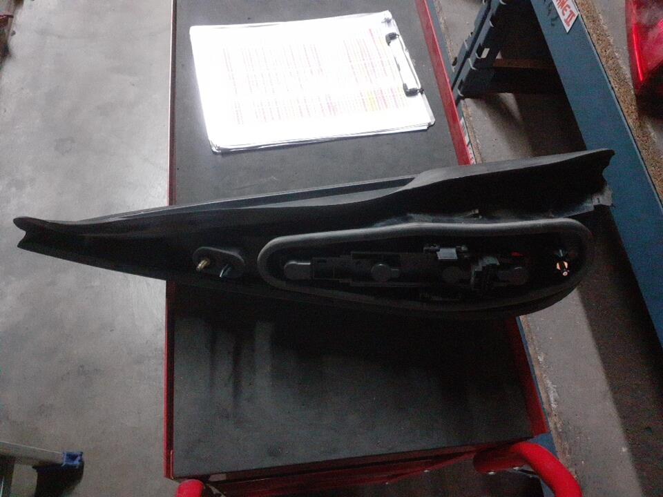 Fanale posteriore principale destro (luci) RENAULT LAGUNA 1 PHASE 1 BREAK Diésel - 1