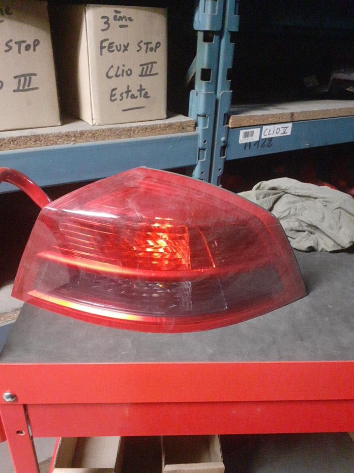 Fanale posteriore principale destro (luci) RENAULT VEL SATIS PHASE 1 Diésel - 1